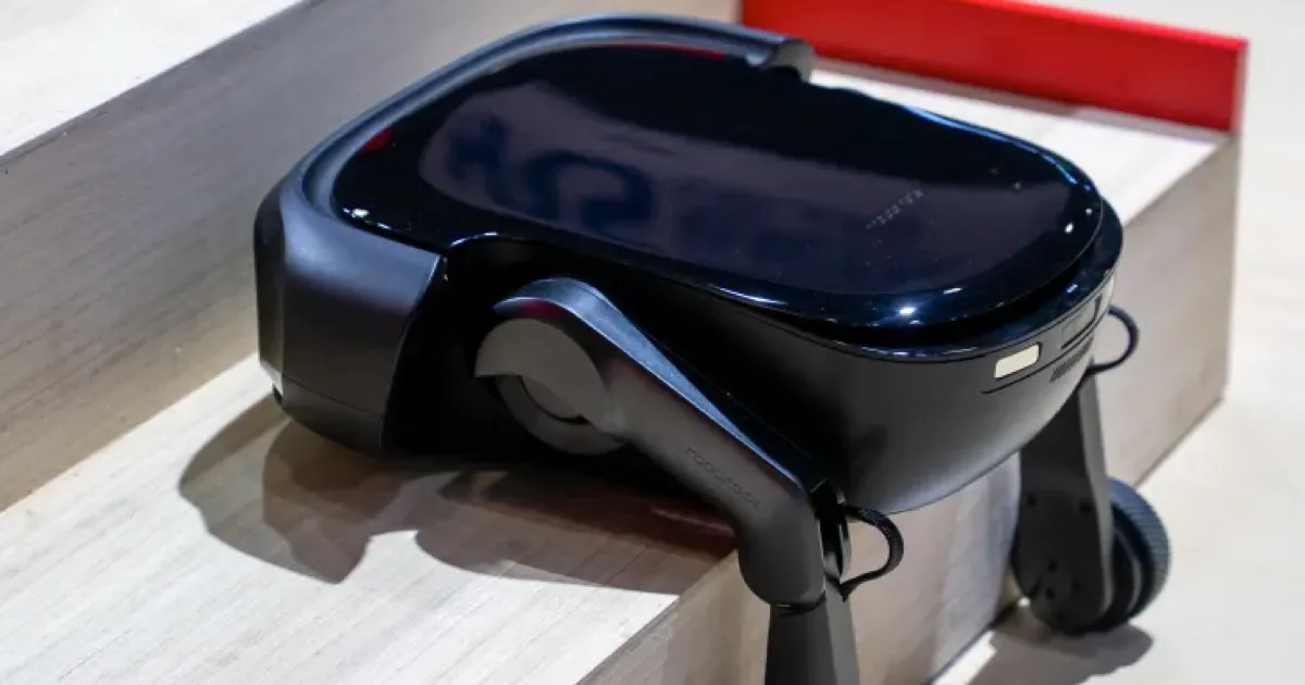 Merdivenleri Tırmanan Akıllı Süpürge