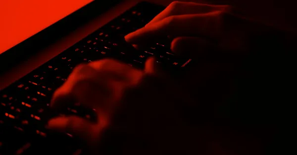 Yapay Zekâya Distillation Saldırısı