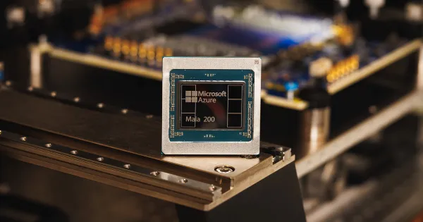 Microsoft Yeni Çipini Maia 200'ü Tanıttı