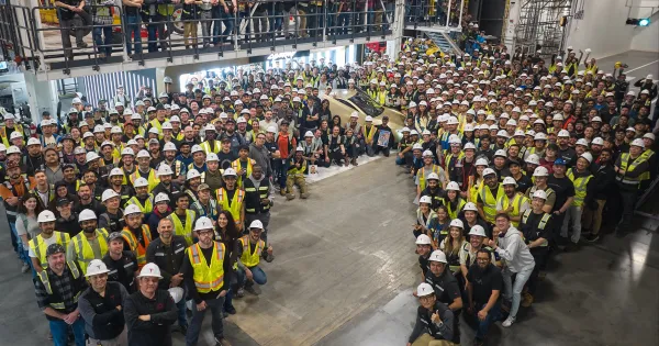 Cybercab'in Üretimi Başladı